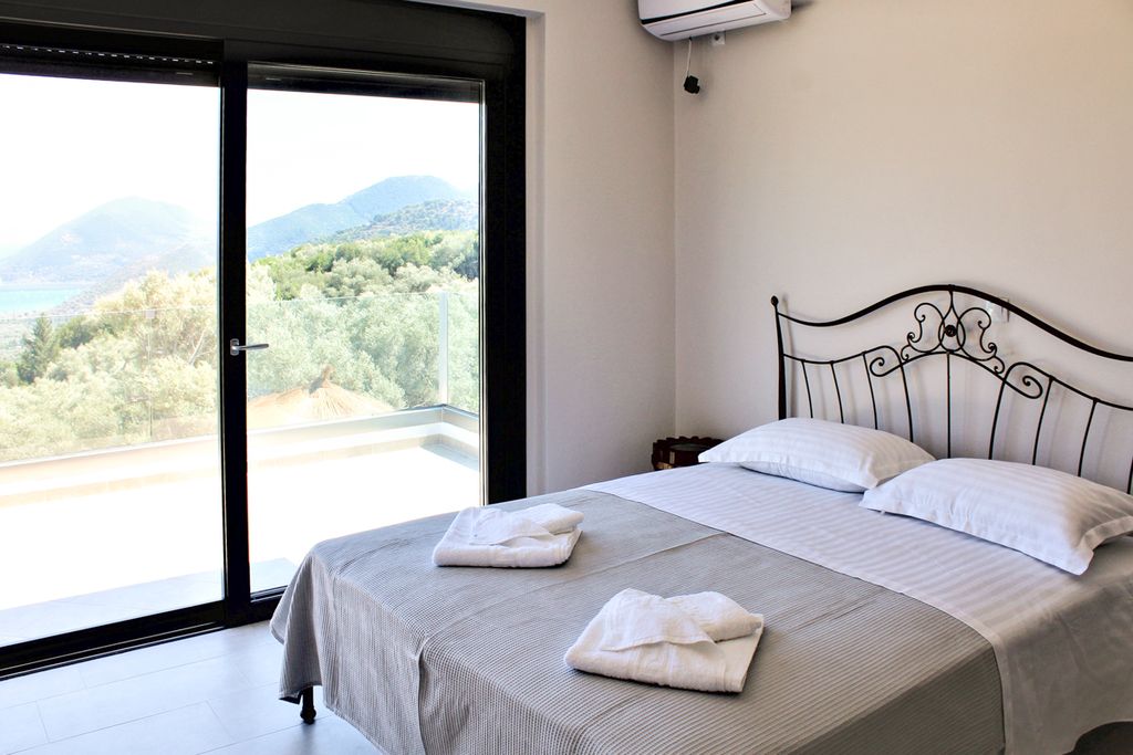 Villa Waterfall Lefkas Olivers Travels 4