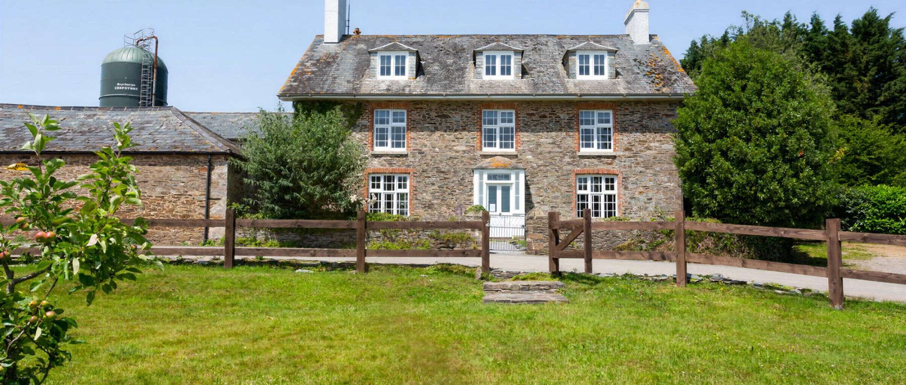 001 landscove house barns england olivers travels desktop center