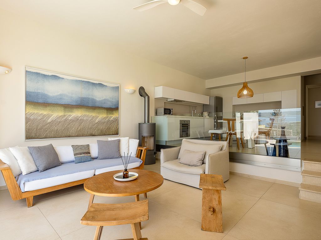 Villa Fire Crete Olivers Travels 04