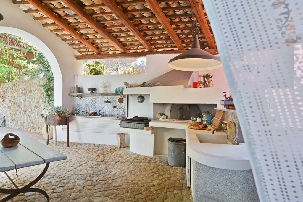 Talia Villa Sicily Olivers Travel3