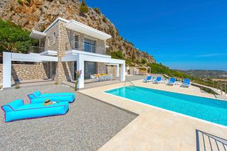 Villa Mandilaria Rhodes Olivers Travels 1