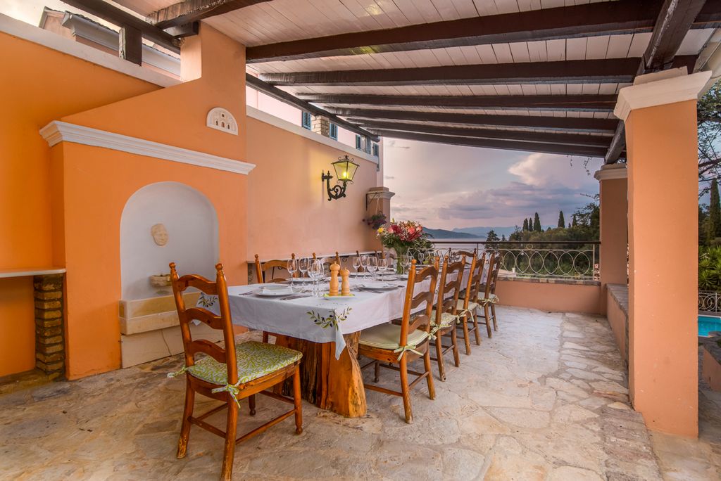 Duchess Alexandra Villa Corfu Greece Olivers Travels 4