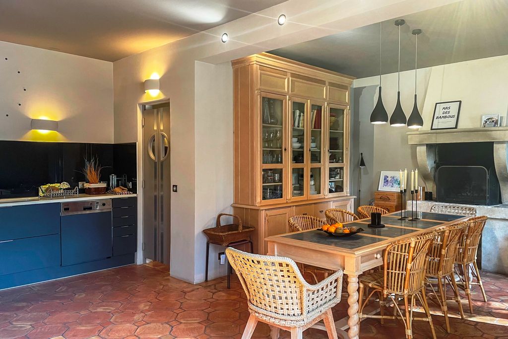 Mas Oriental Provence Olivers Travels 04