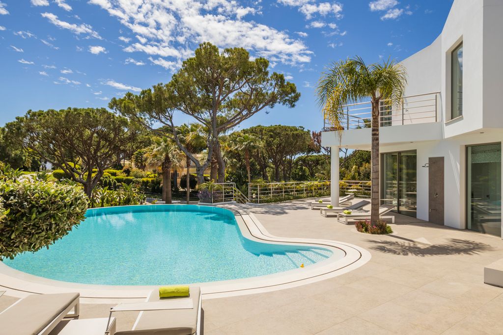Villa Cadu Quinta do Lago Olivers Travels2