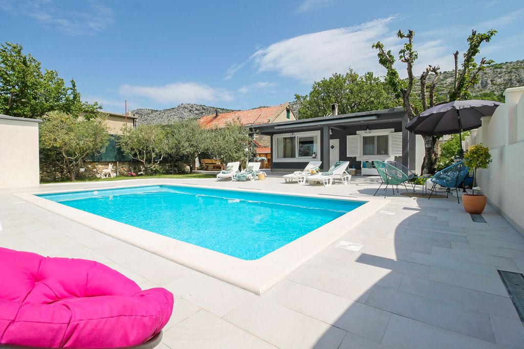 Villa Turan Dalmatia Olivers Travel 2