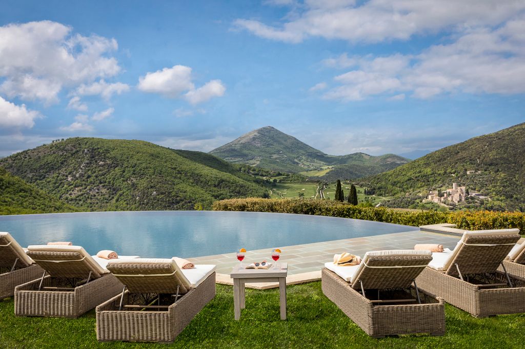 Villa Subtila Umbria Olivers Travls6