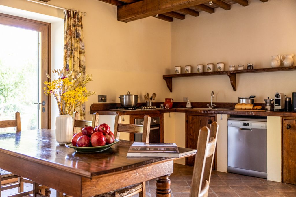Villa Caminata Umbria OliversTravels 5