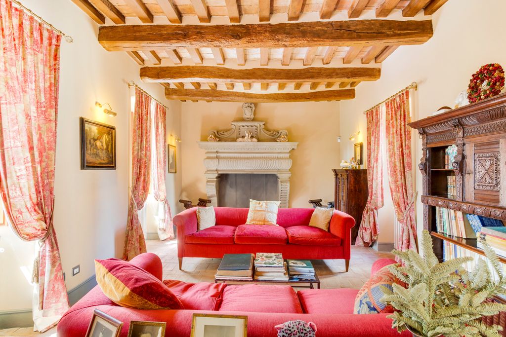 Castello Gubbio Umbria Olivers Travls 4