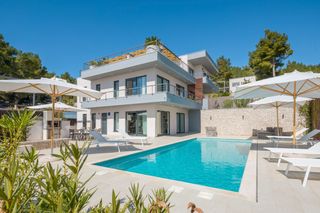 Villa Lycus Brac Olivers Travels 1 1 01