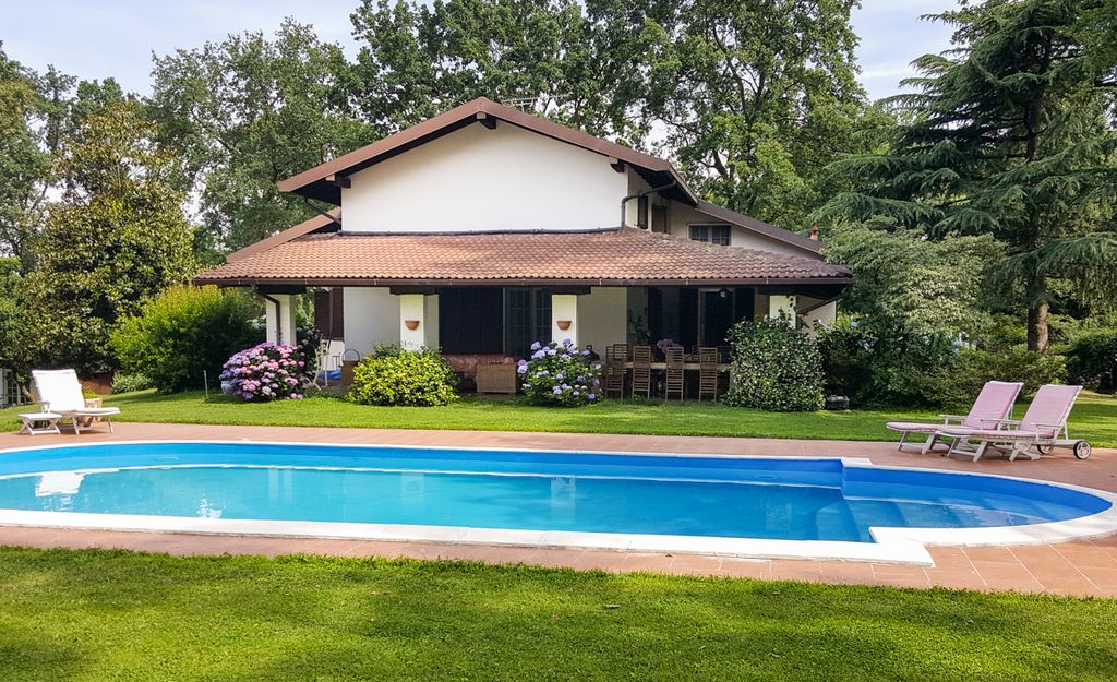 Casa Visconti Italian Lakes Olivers Travels 1