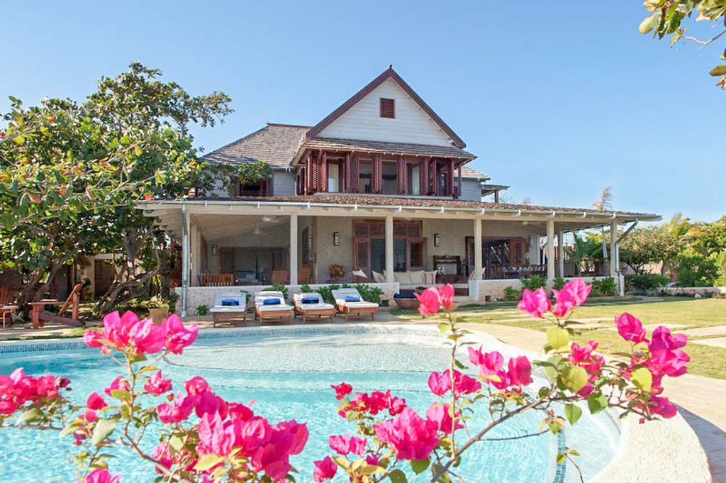 Maldonado Beach House Jamaica Olivers Travels 1