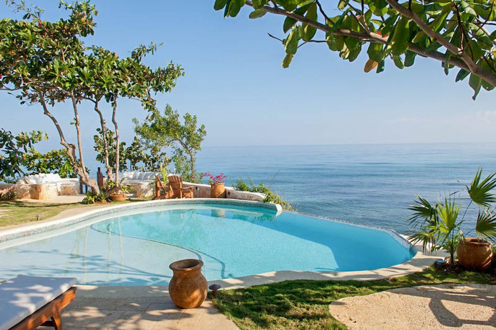 Maldonado Beach House Jamaica Olivers Travels 2