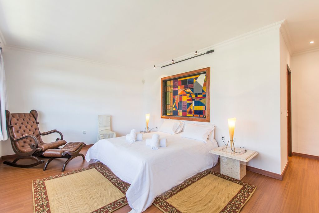 Casa Maya Lisbon Olivers Travels 4