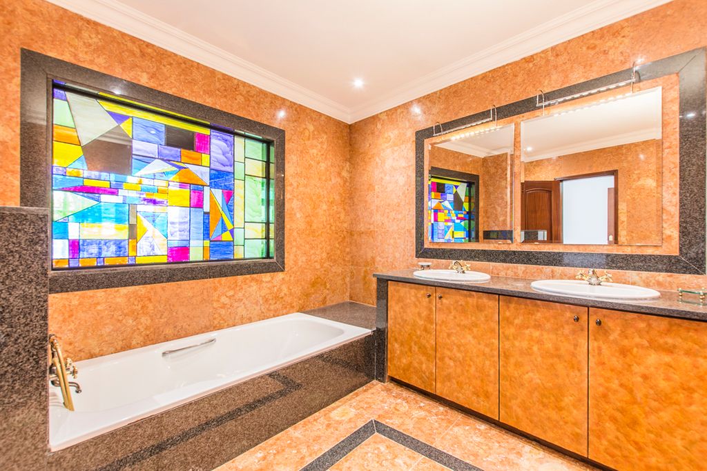 Casa Maya Lisbon Olivers Travels 5