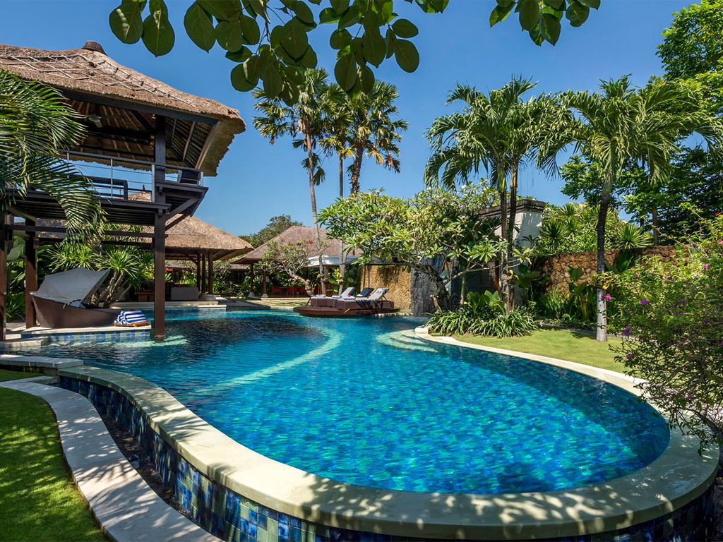 Villa Asta Seminyak Olivers Travels   1 