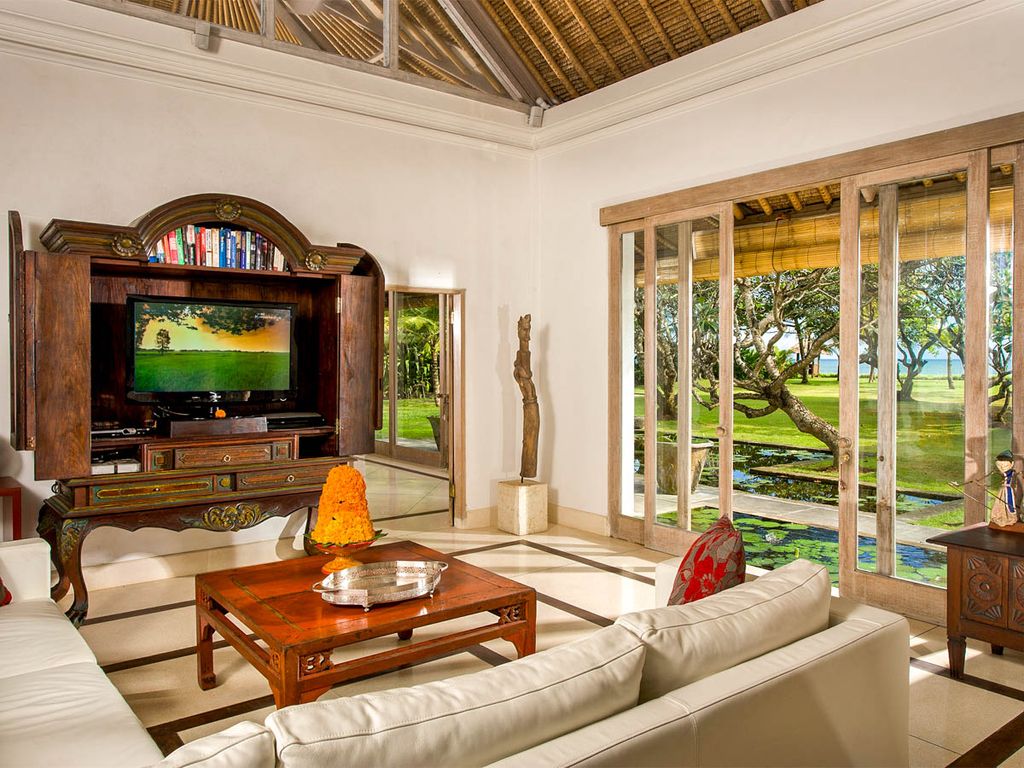 Villa Atas Ombak Seminyak Olivers Travels   4 