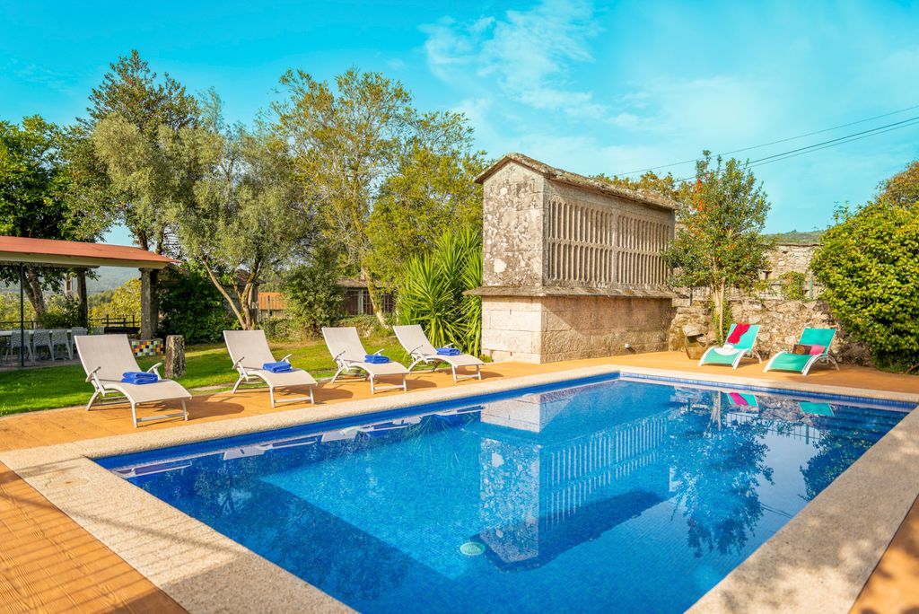 Villa Pelayo Galicia Olivers Travels2