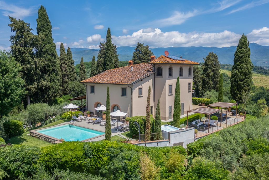 Villa Fratini Tuscany Olivers Travels 001