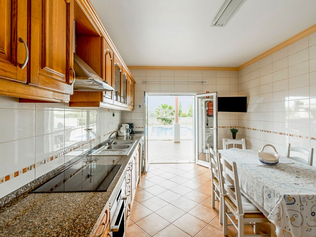 Villa Eurico Albufeira Olivers Travels4