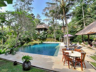 Villa Alamanda Ubud Olivers Travels   1 