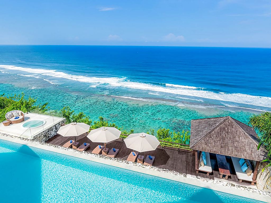 Grand Cliff Ungansan Uluwatu Olivers Travels 1