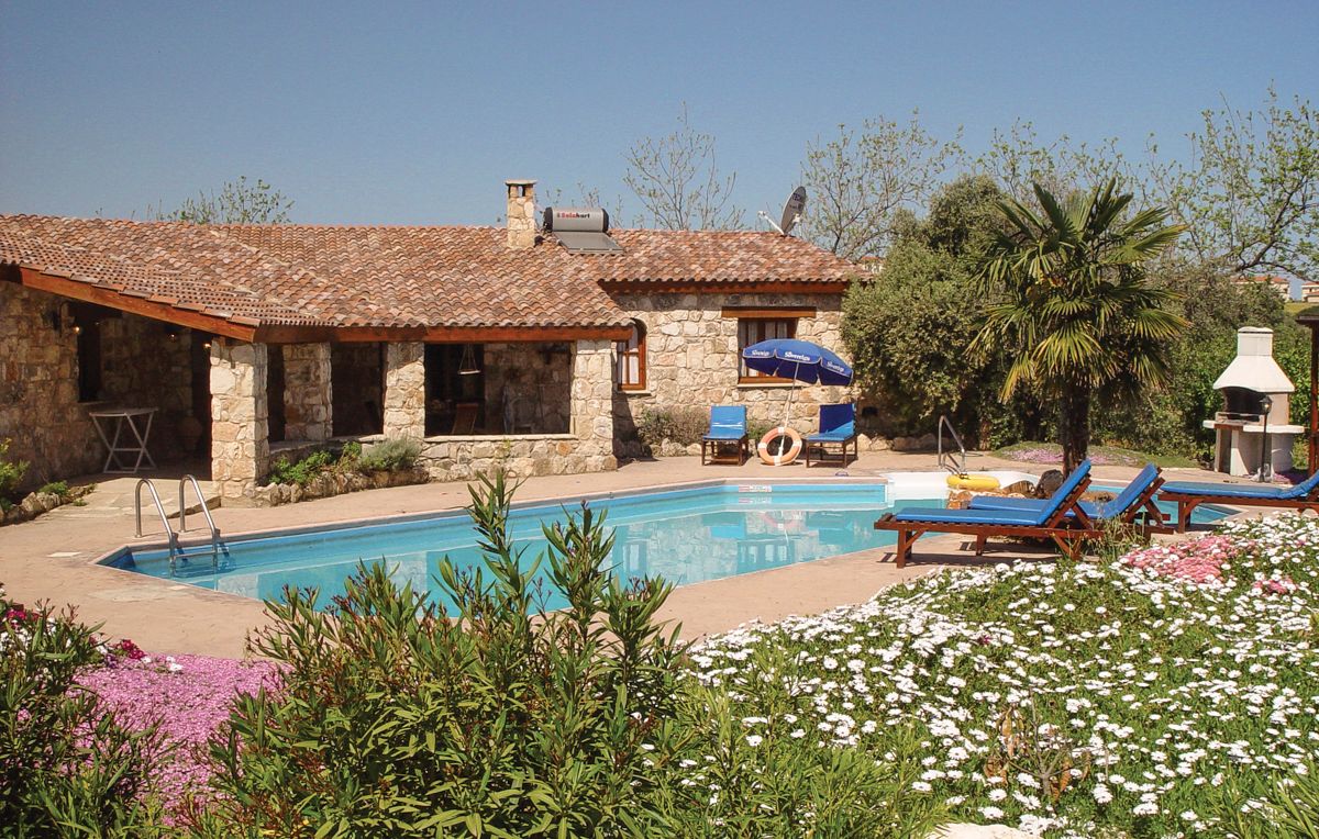Villa ID-8771