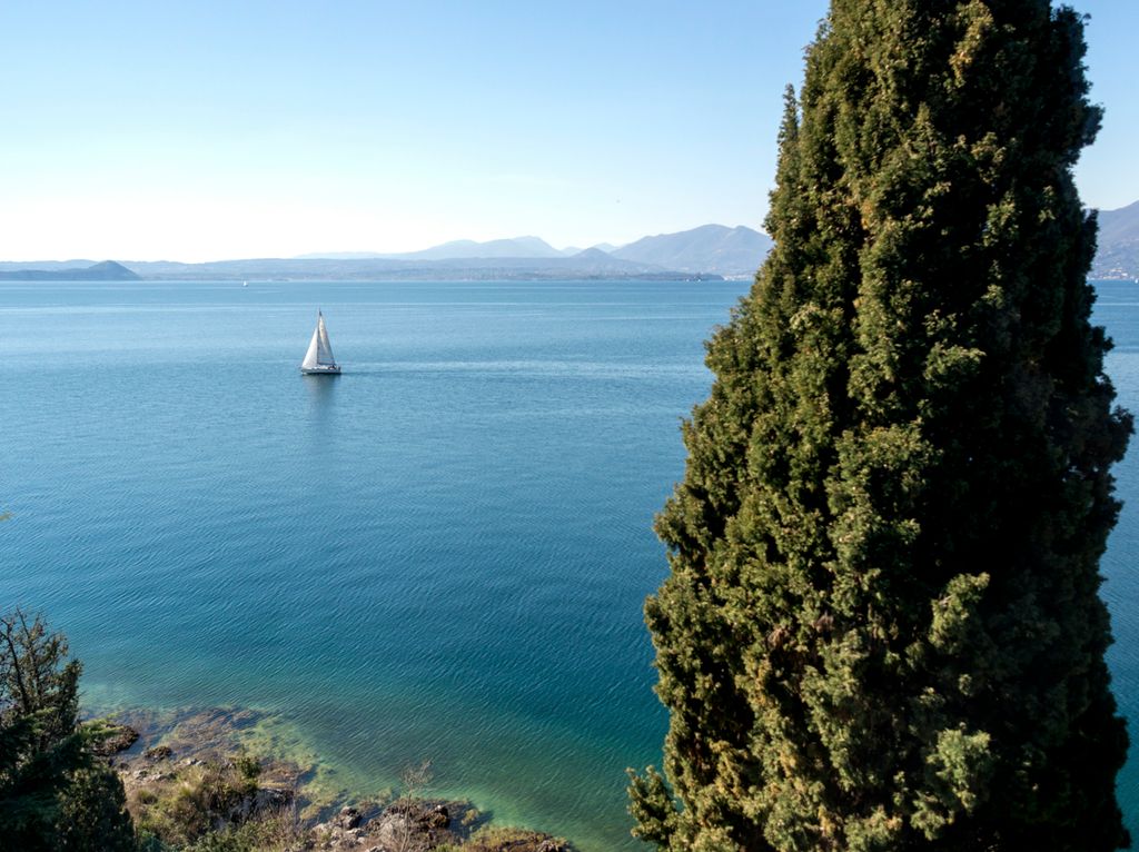 Palazzo San Daniele Italian Lakes Olivers Travels 2