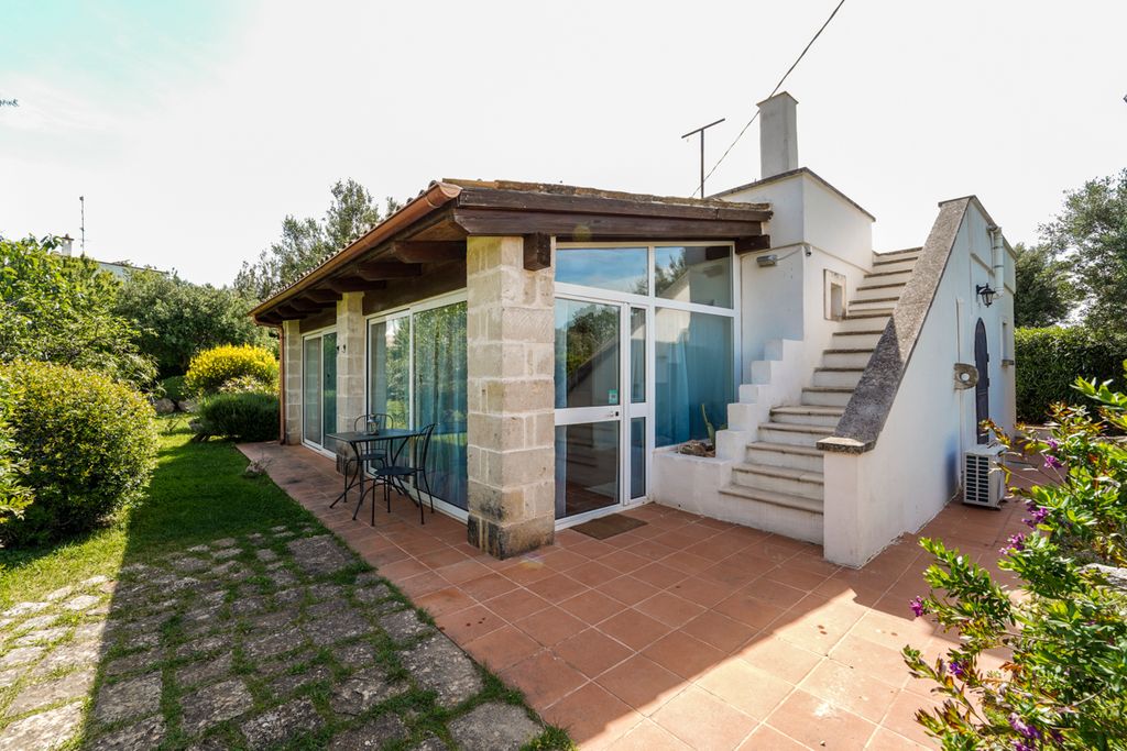 Villa Anfora Puglia Italy Olivers Travels 2