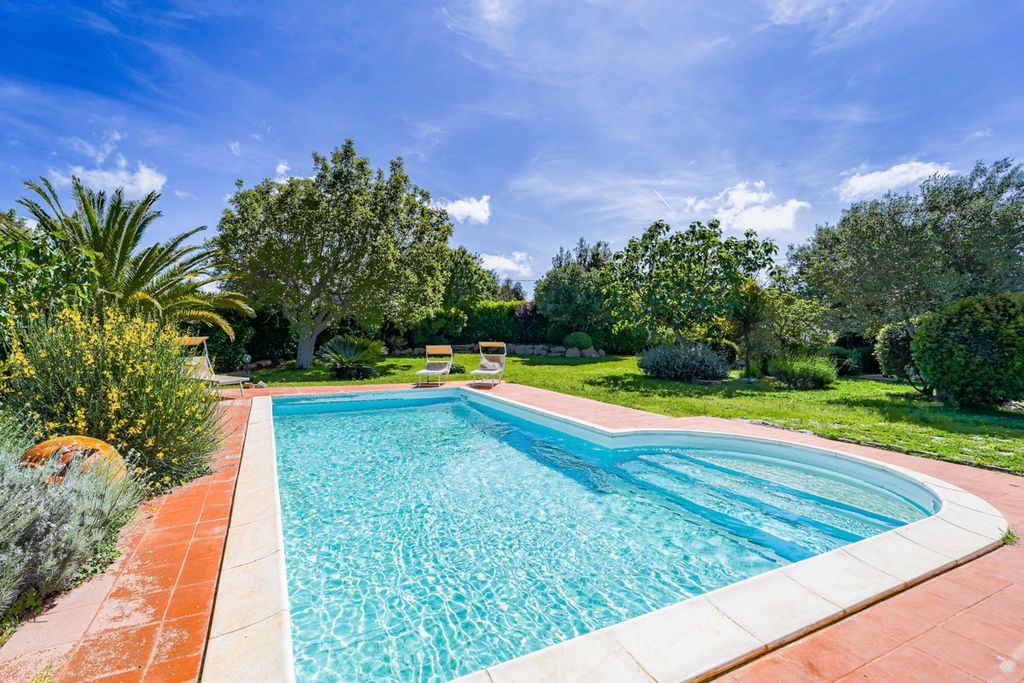 Villa Anfora Puglia Italy Olivers Travels 3