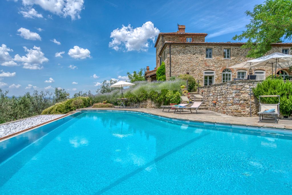 Casa di Quercia Tuscany Olivers Travels1