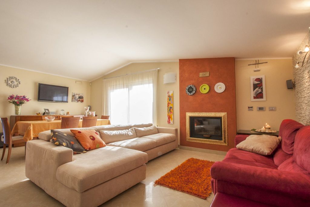 Villa Cenate Puglia Olivers Travels 02