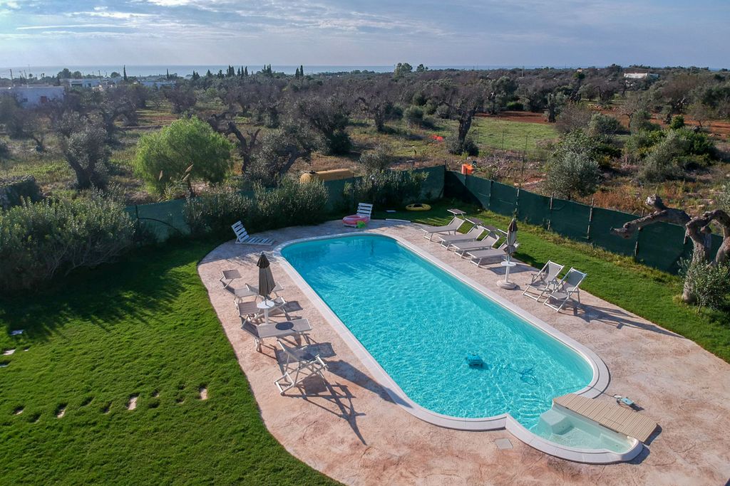 Casa Leonardo Puglia Olivers Travels 02
