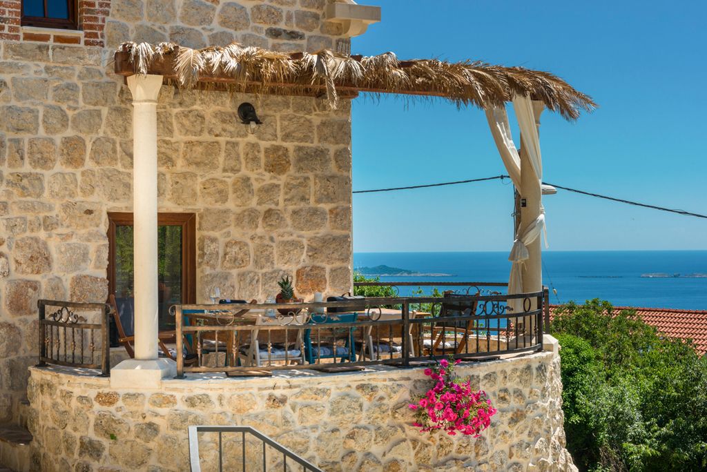 Villa Brovnik Dubrovnik Olivers Travels 2