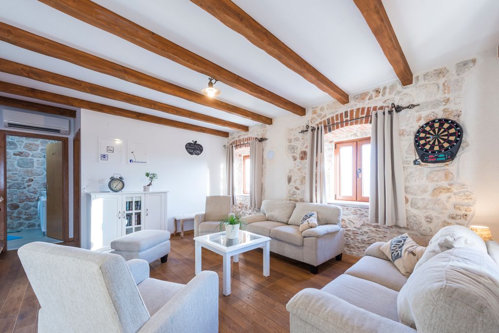 Villa Brovnik Dubrovnik Olivers Travels 3