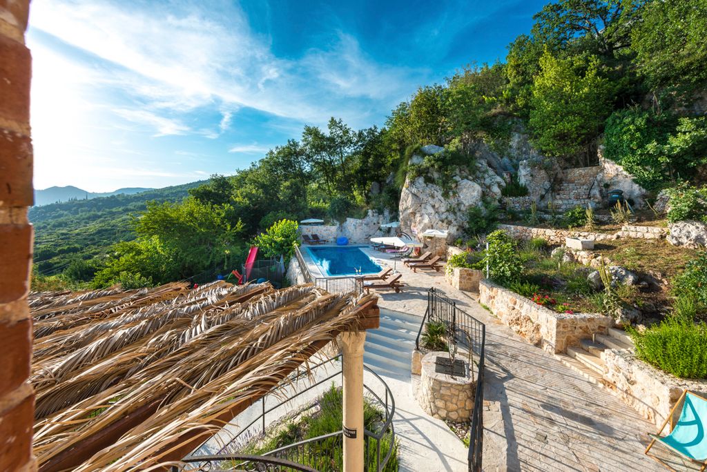 Villa Brovnik Dubrovnik Olivers Travels 5
