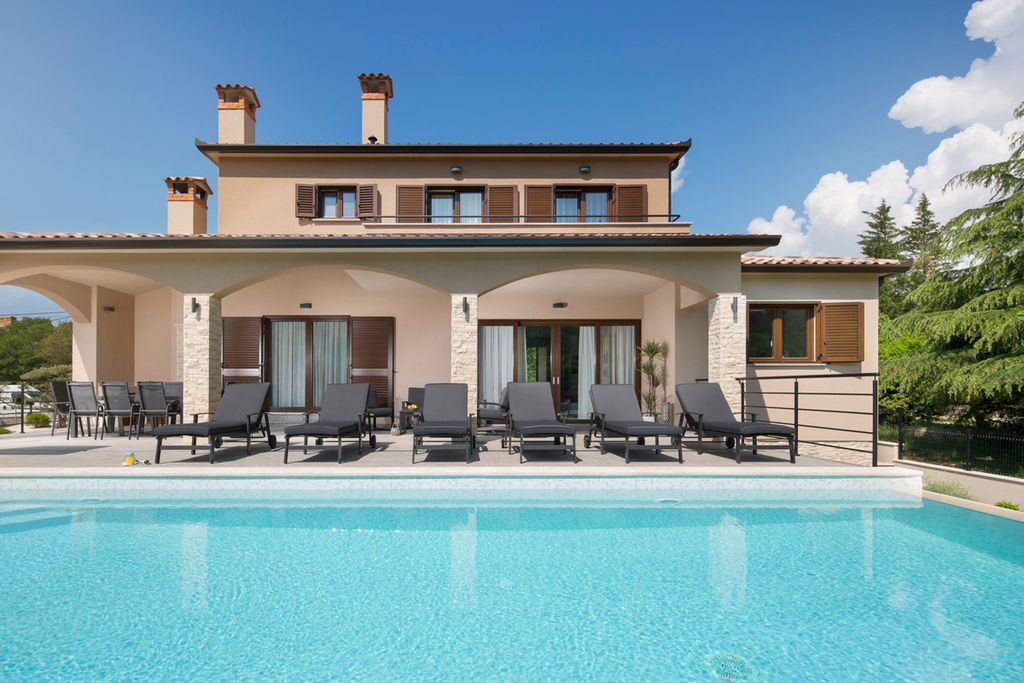 Villa Nalia Istria Olivers Travels 1