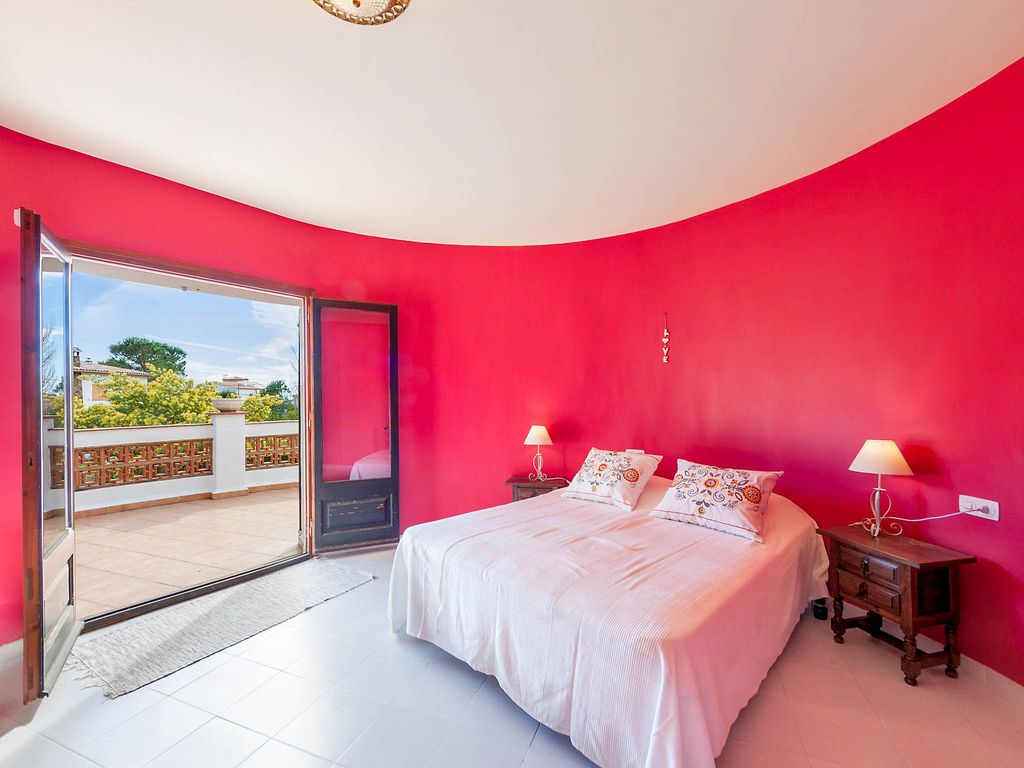 Villa Carambola Costa Brava Olivers Travels 5