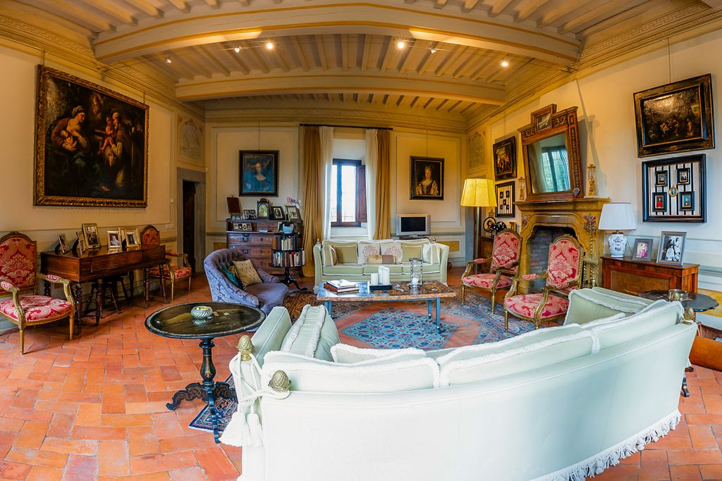 Dimora Della Nobildonna Tuscany Olivers Travels 03