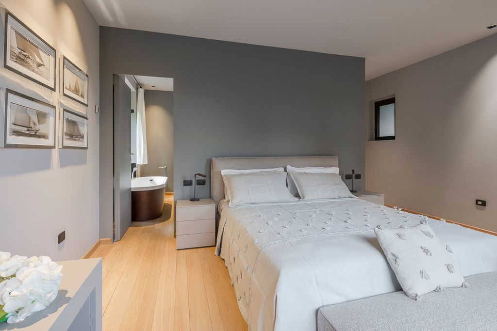 Mira Borromeo Italian Lakes Olivers Travels 4