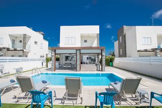 Villa Pomegranate Cyprus Olivers Travel 1.1