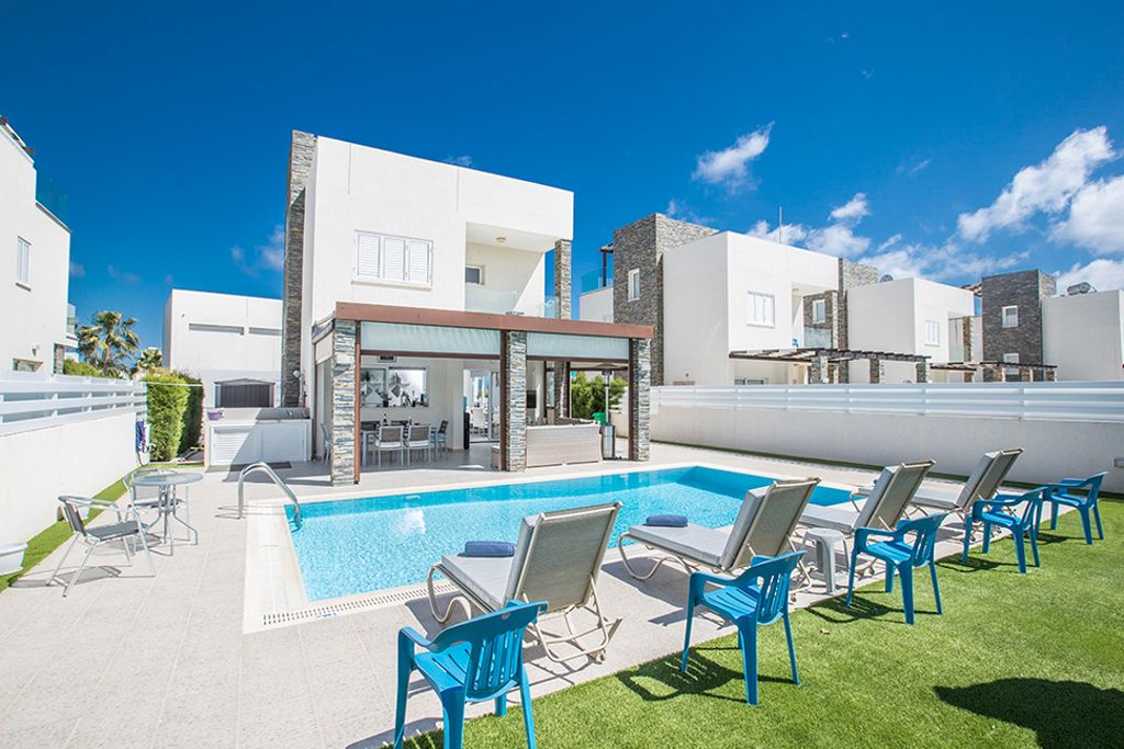 Villa Pomegranate Cyprus Olivers Travel 1