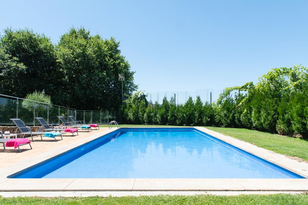 Villa Arousa Galicia Olivers Travels1