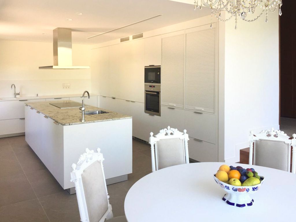 Casa Kinkan Galicia Olivers Travel 4