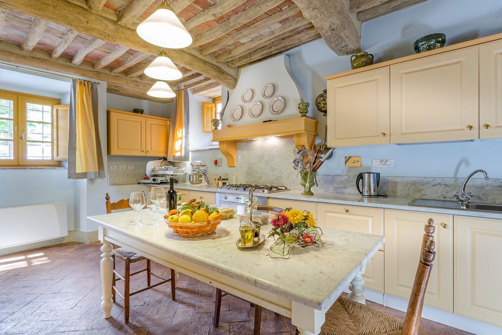 Villa Flavus Tuscany Olivers Travels 9