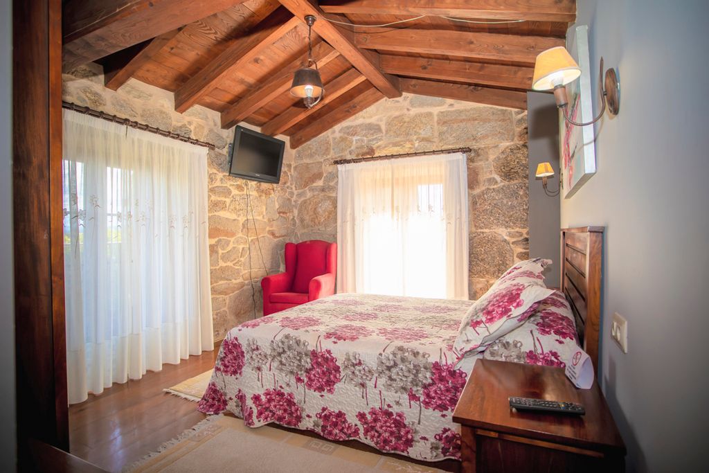 San Xenxo Villa Galicia Olivers Travels 3