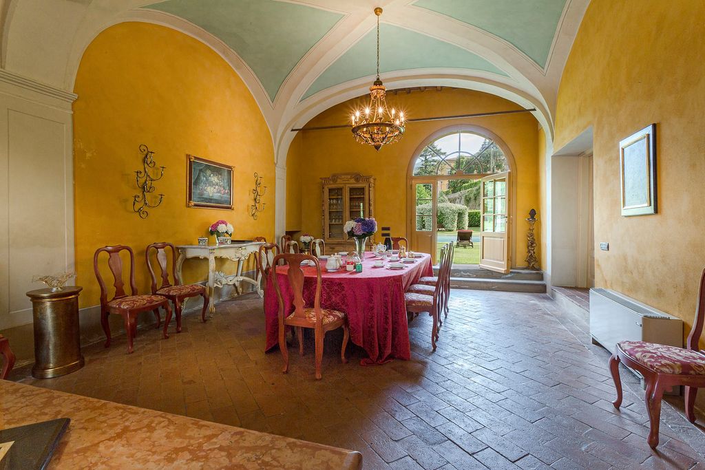 San Colombano Tuscany Olivers Travels 4