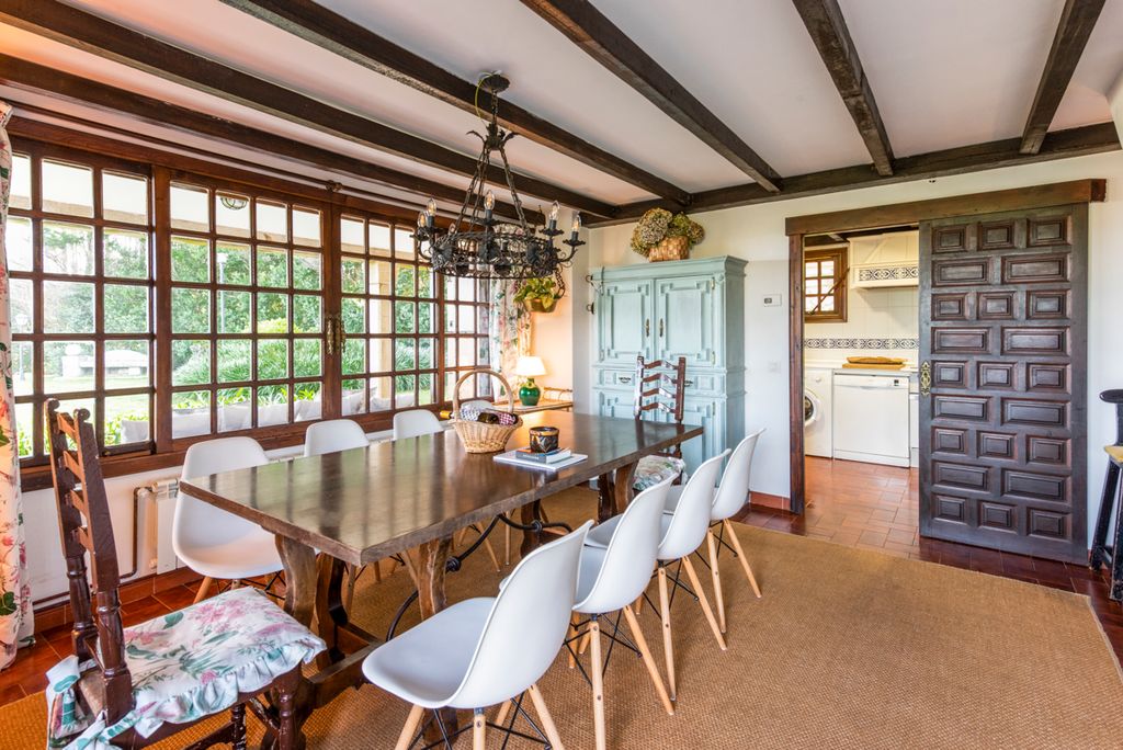 Villa Bajo Mino Galicia Olivers Travels4