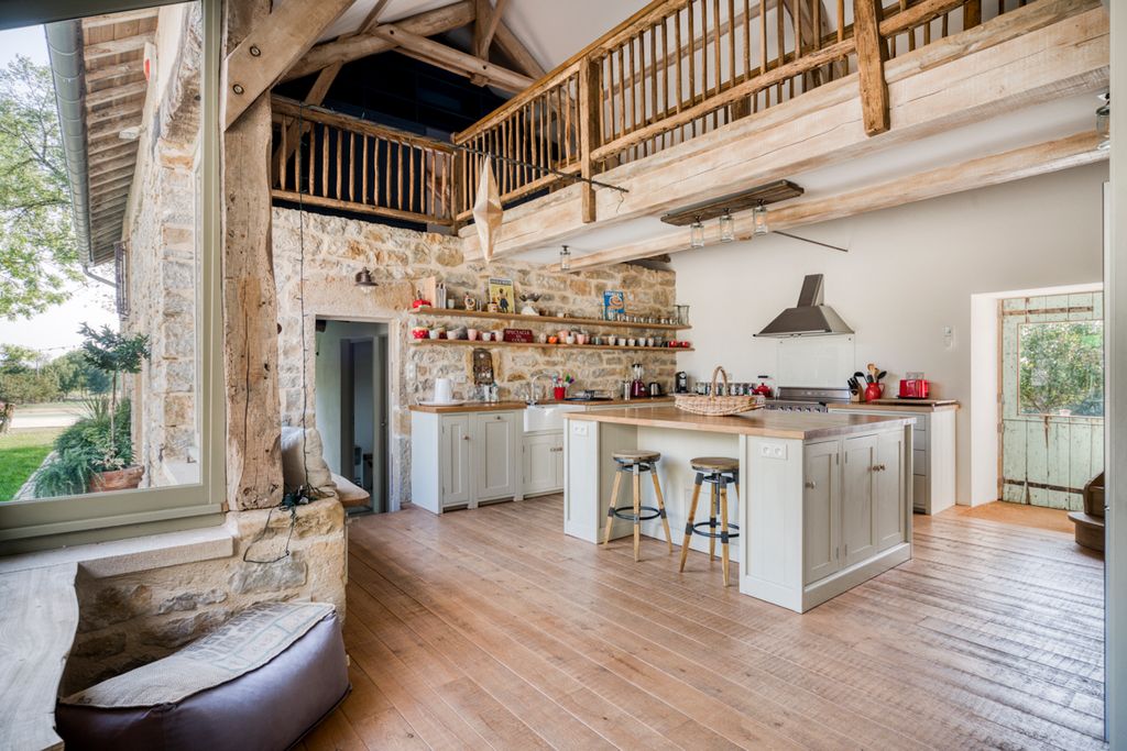 La Felicite Midi Pyrenees France Olivers Travels 3