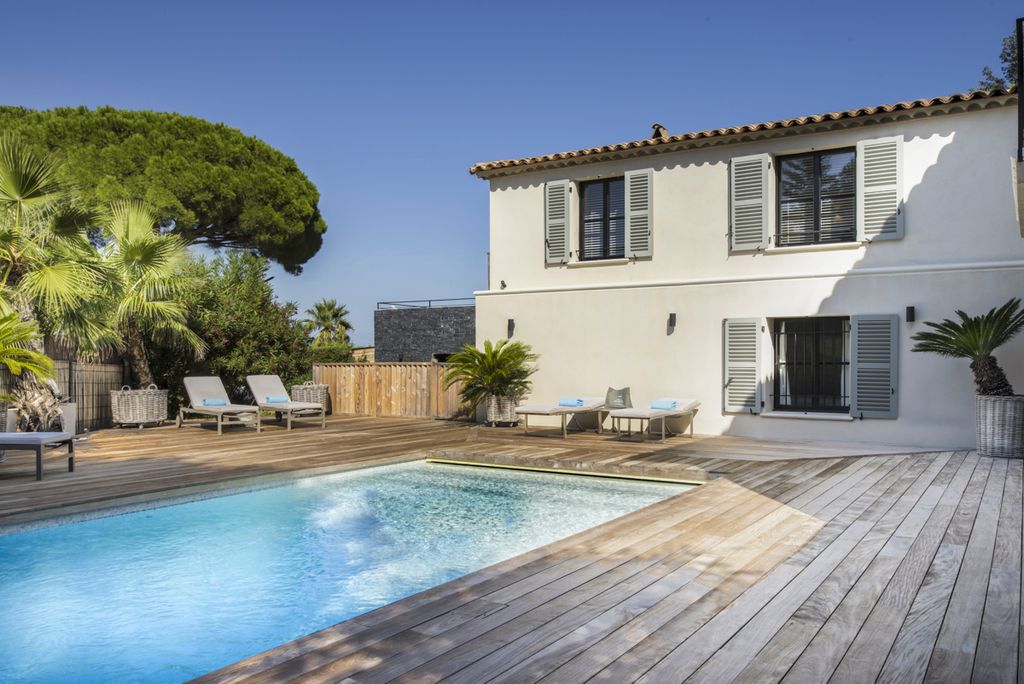 La Nautique French Riviera Olivers Travels1