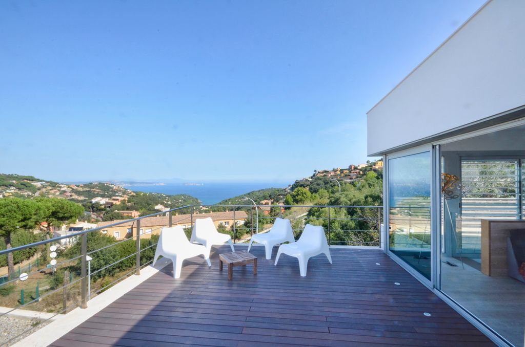 Villa Garzania Costa Brava Olivers Travels 5